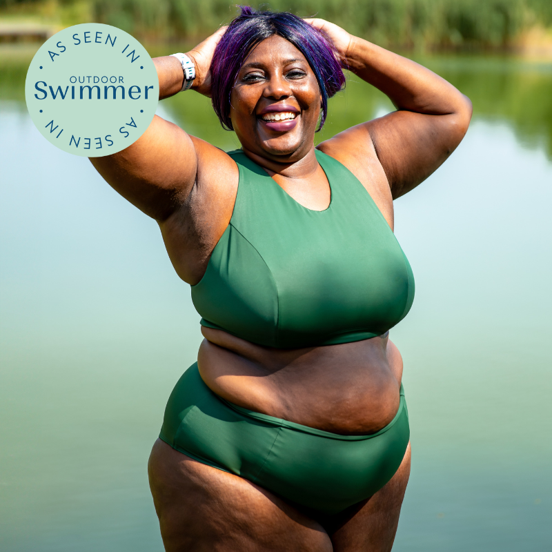 Kumbi wears size 22 Monroe