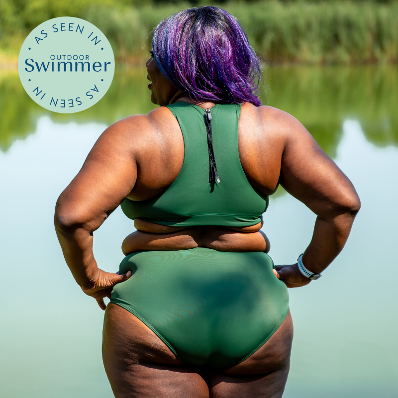 Kumbi wears size 22 Monroe