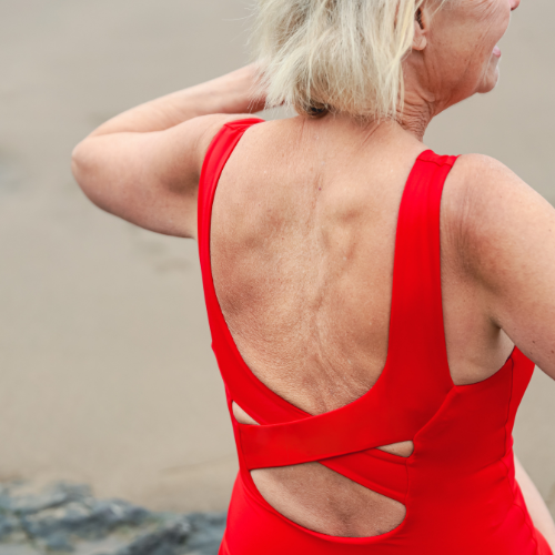 Farrah wears size 10 Monroe