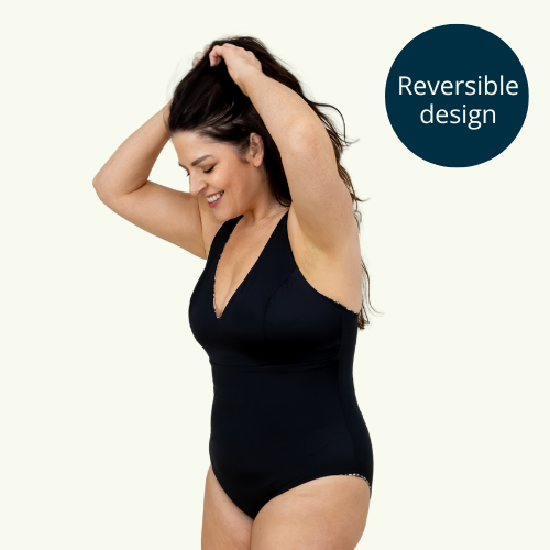 Giorgia wears size 12 Monroe