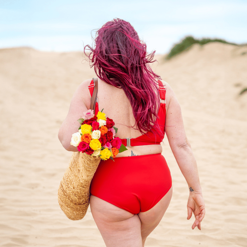 Terri wears size 14 Monroe