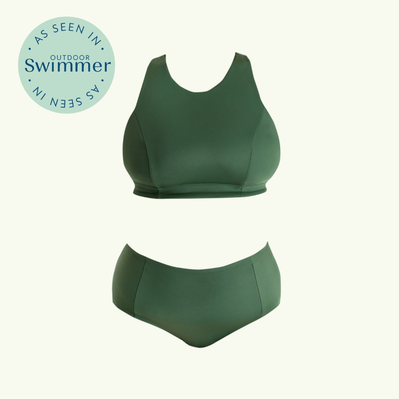 Kumbi wears size 22 Monroe