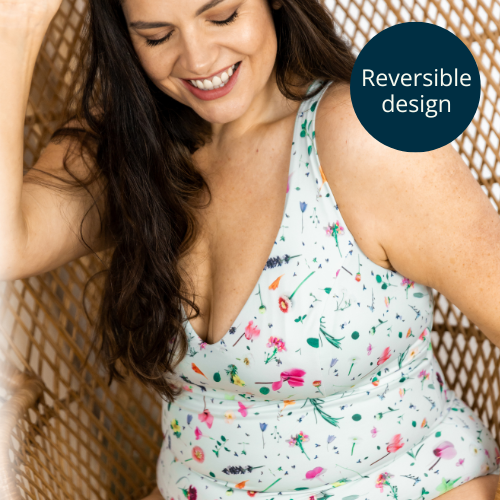 Madeleine wears size 16 Monroe