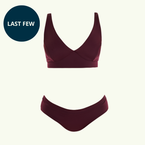 Rowan wears size 16 Hendricks