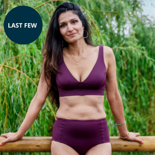 Farrah wears size 10 Monroe Top, size 10 Bottoms