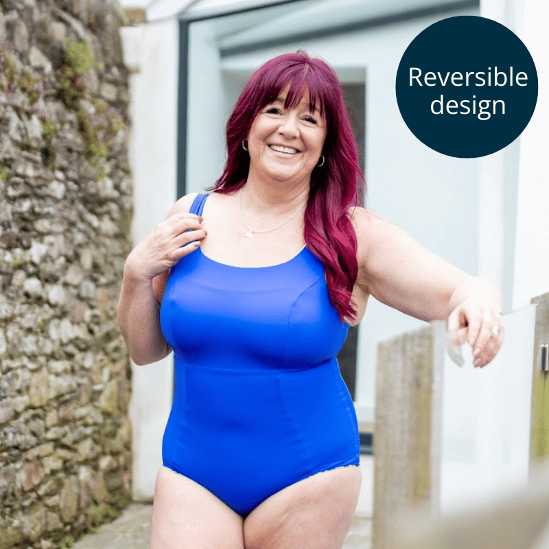 Terri wears size 14 Monroe